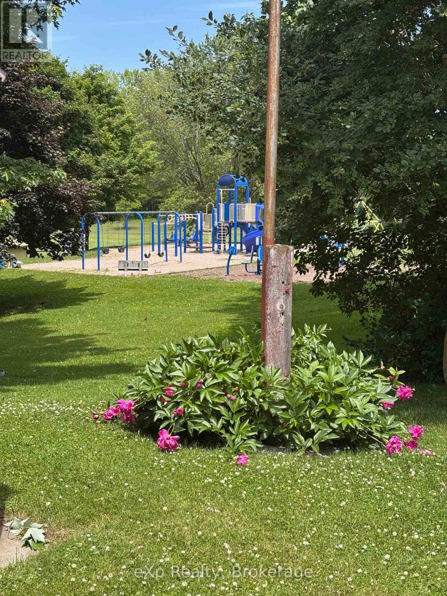 5 Ignatz Street, South Bruce, Ontario  N0G 2J0 - Photo 14 - X12237501