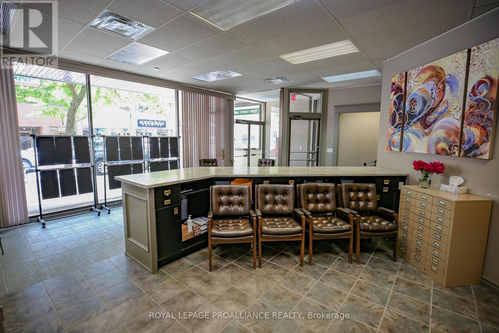 20 King Street W, Brockville, Ontario  K6V 3P6 - Photo 7 - X12237520