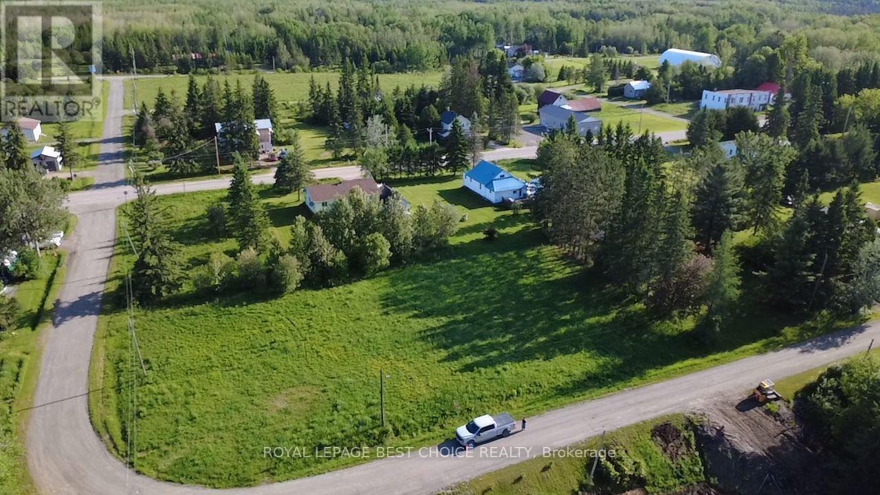 Lots 121-124 Nelson & Eplett Street, Englehart, Ontario  P0J 1B0 - Photo 4 - T12161058