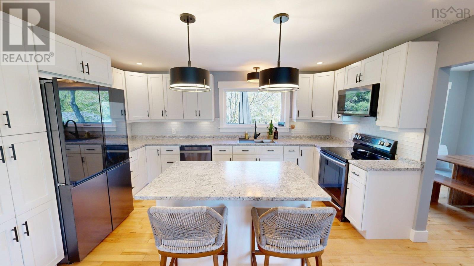 Property at 35 Smith Avenue image 3