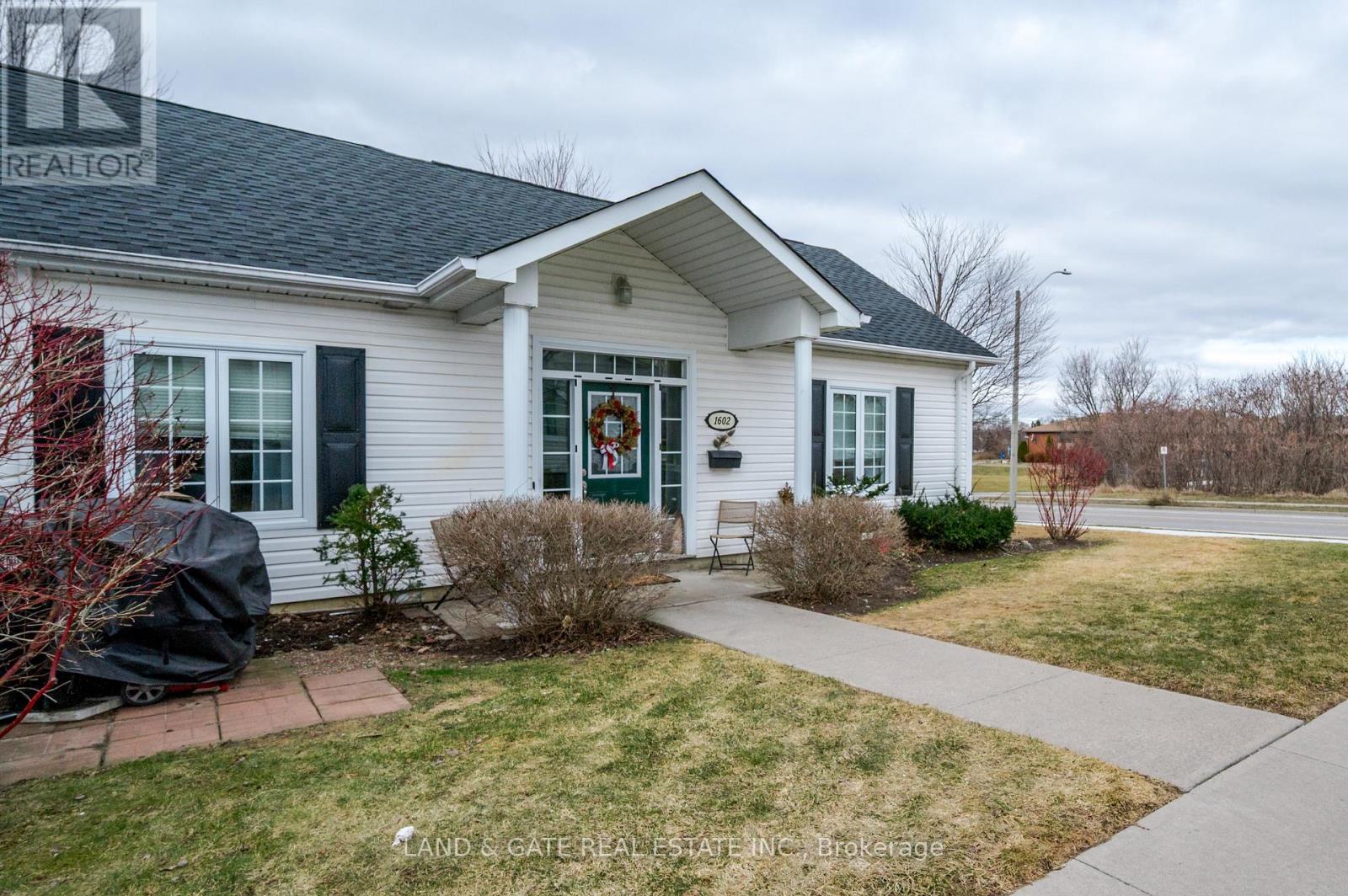 Property at 1602 - 1055 BIRCHWOOD TRAIL image 1
