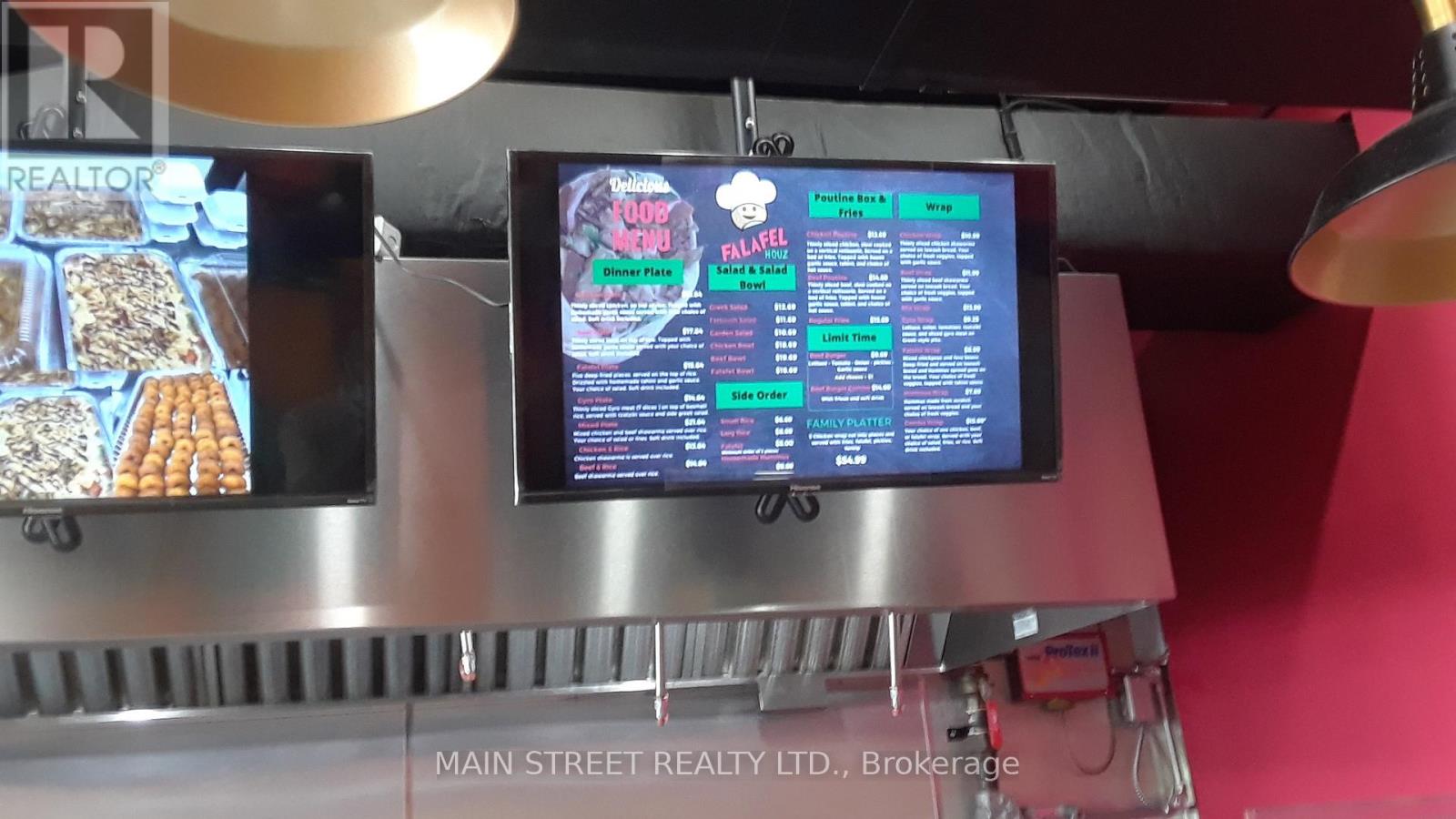 3c Mountain Street, Grimsby, Ontario  L3M 3J5 - Photo 5 - X12237557