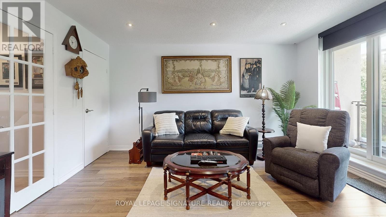 Property at 190 - 20 MOONSTONE BYWAY image 3