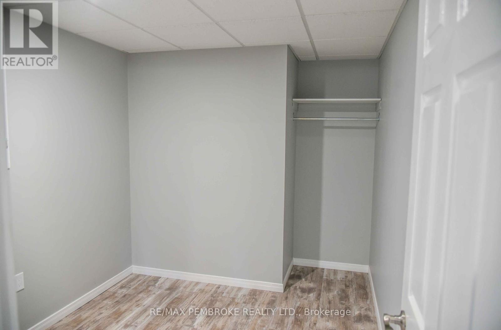 535 Fraser Street, Pembroke, Ontario  K8A 1Z2 - Photo 41 - X12237629