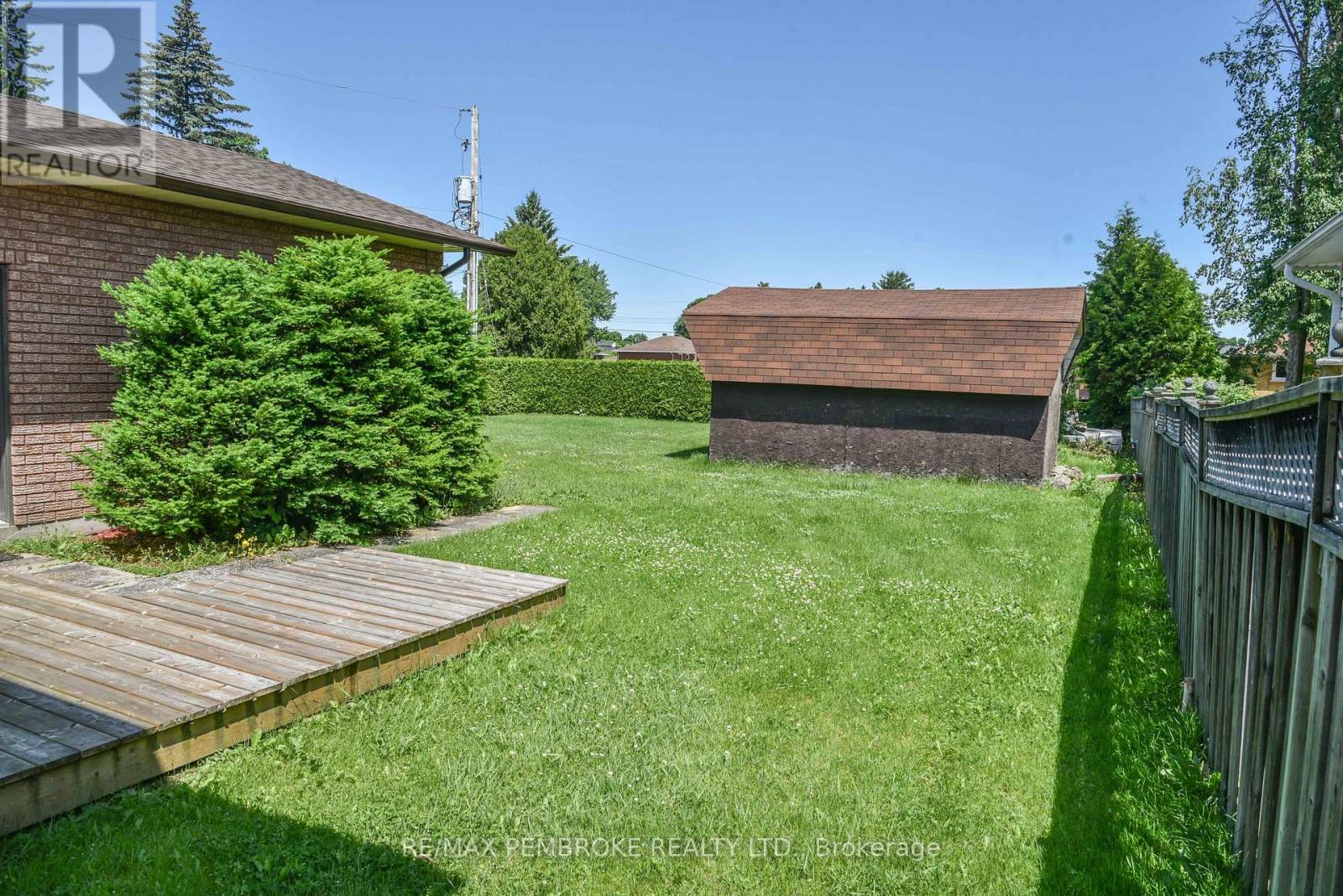 535 Fraser Street, Pembroke, Ontario  K8A 1Z2 - Photo 45 - X12237629