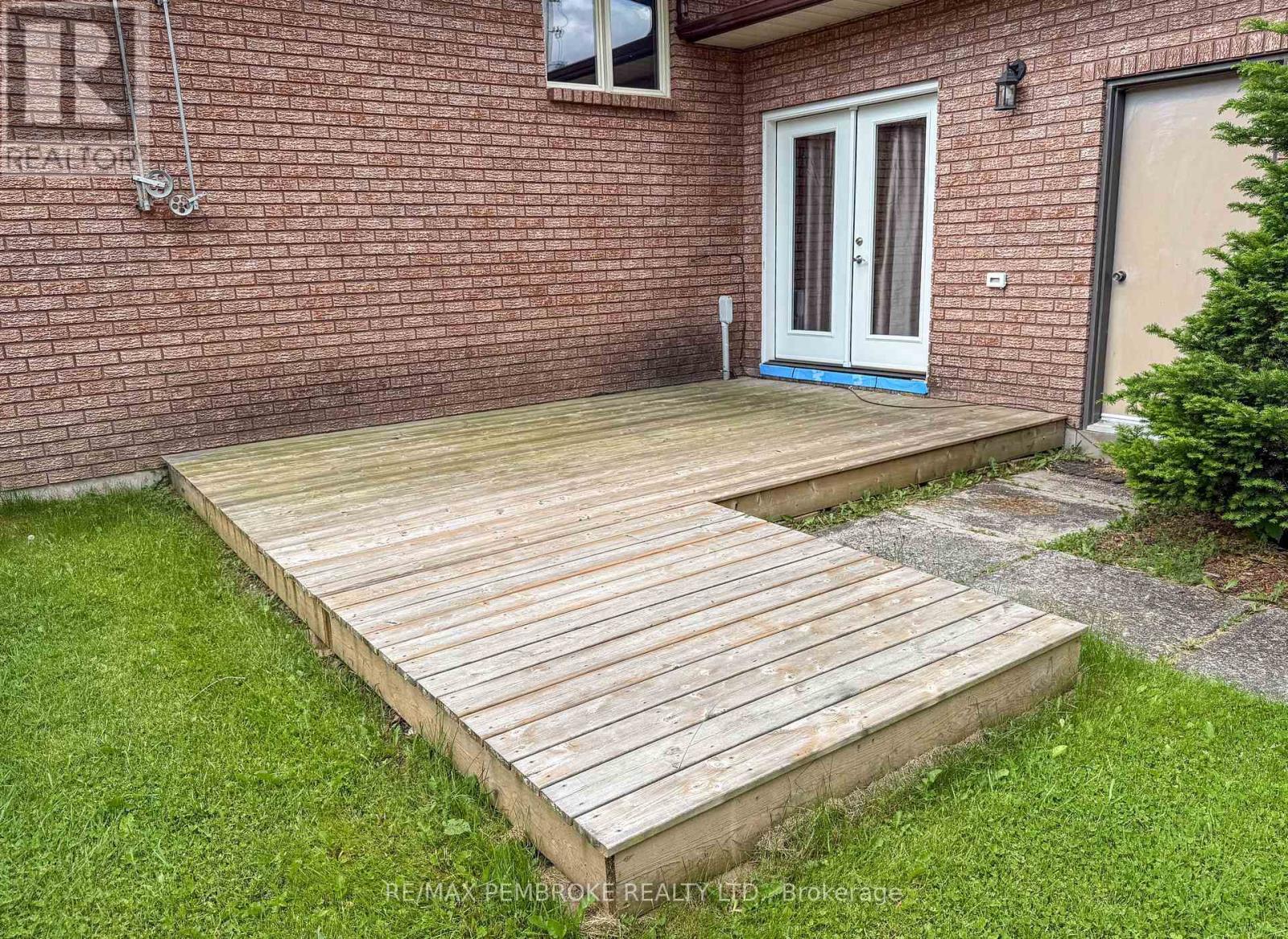 535 Fraser Street, Pembroke, Ontario  K8A 1Z2 - Photo 50 - X12237629
