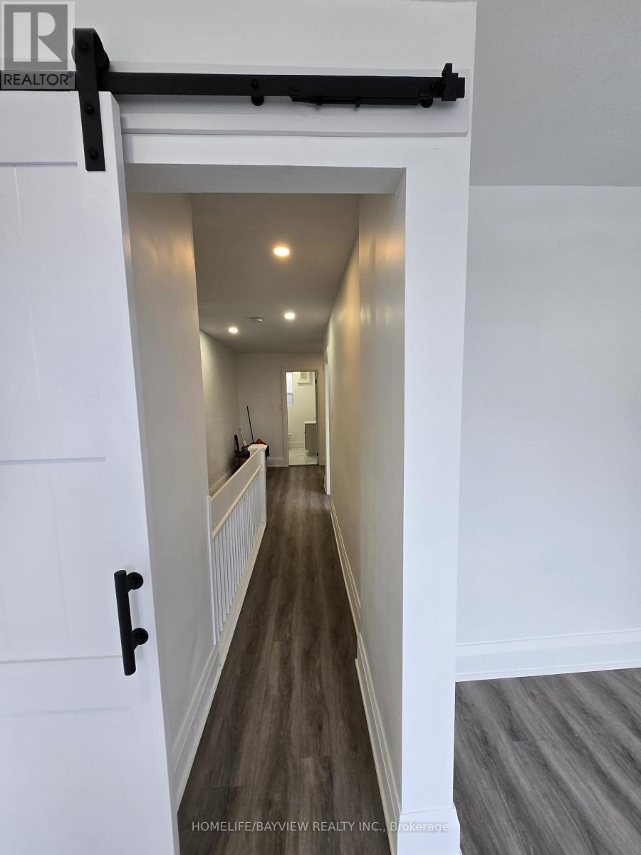 1 - Upper - 146 O'connor Drive, Toronto, Ontario  M4J 2S4 - Photo 6 - E12237597