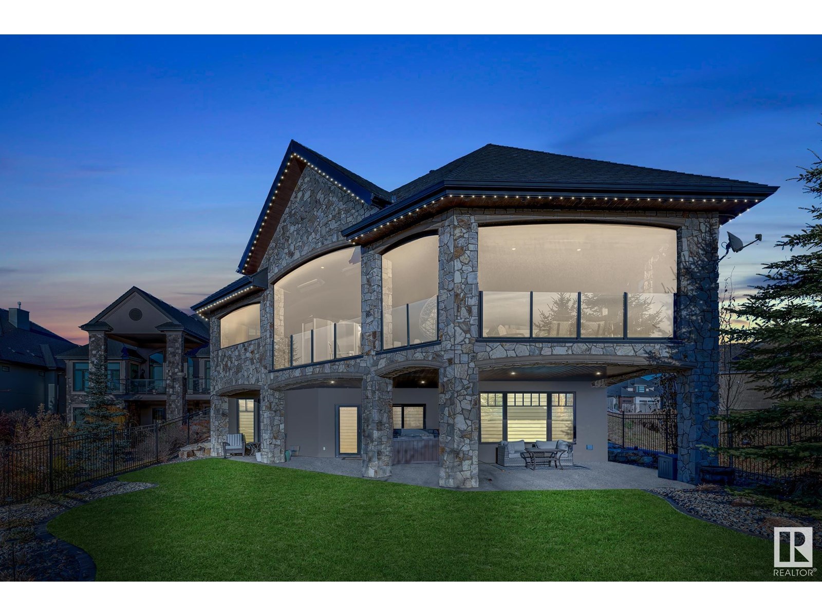 Property at 2790 WHEATON DR NW image 2