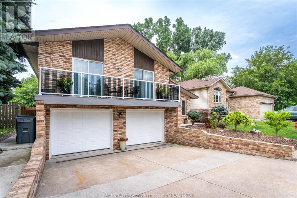 Property at 2415 CABANA ROAD W image 2