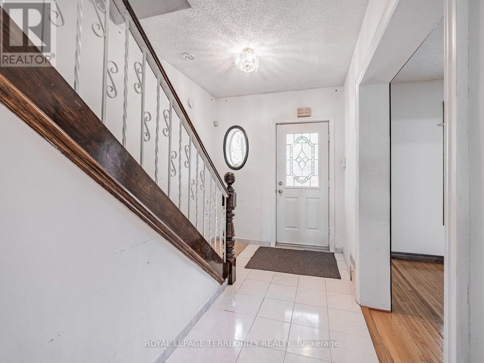 Property at 578 DURIE STREET image 4