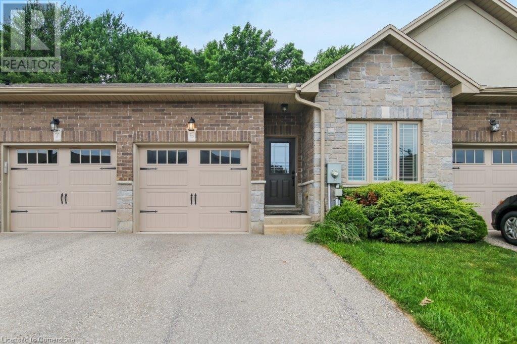 Property at 194 DONLY Drive S Unit# 6 image 1