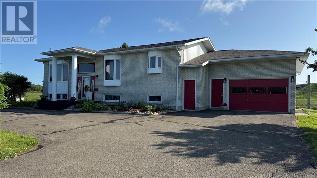 10009 Route 144, Saint-André, New Brunswick