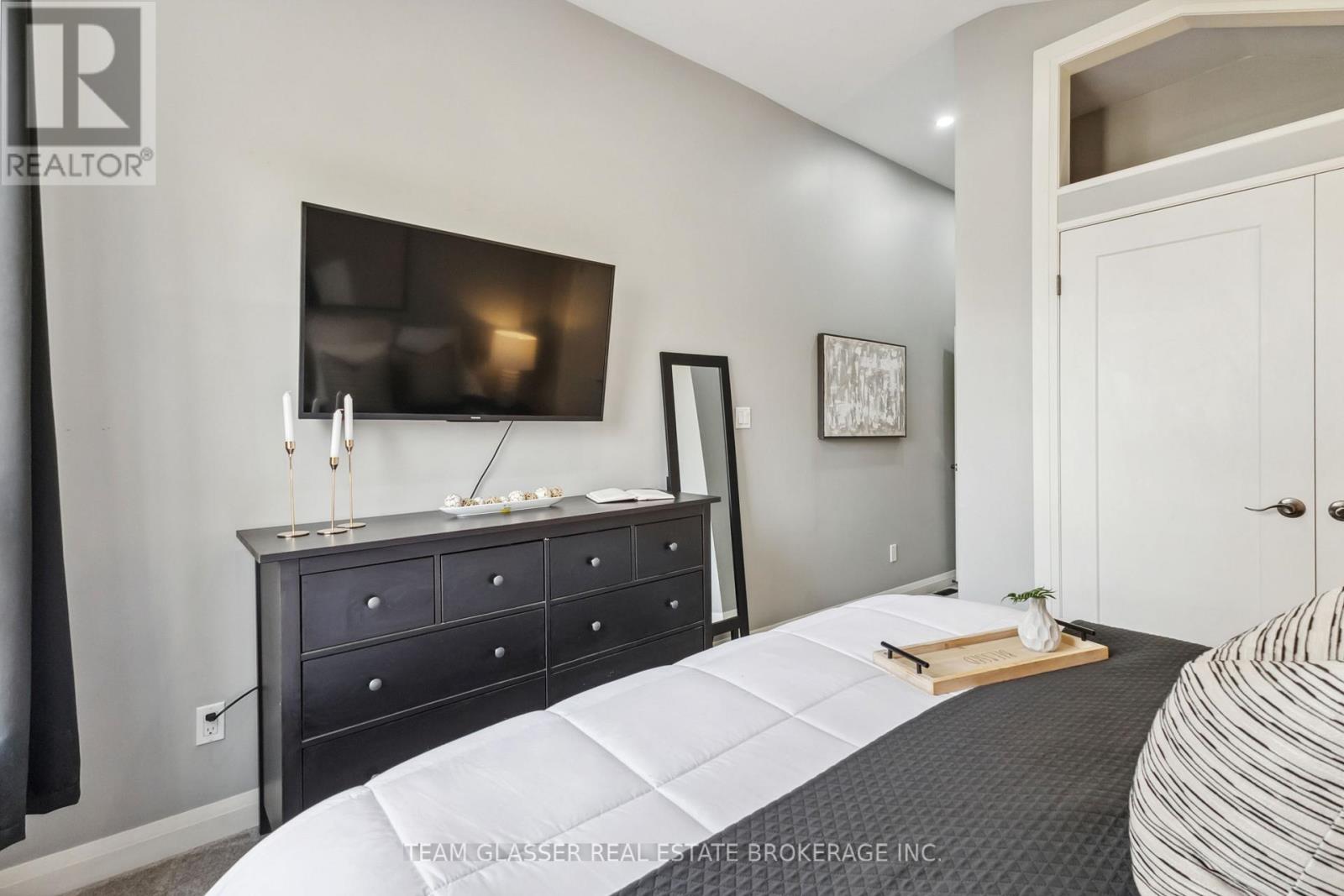 768 Glasgow Street, London East, Ontario  N5Y 1V9 - Photo 39 - X12237703