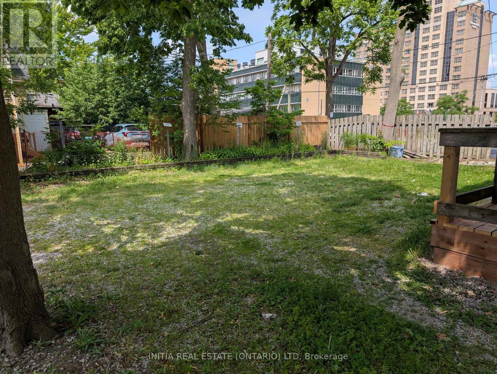 627 Wellington Street, London East, Ontario  N6A 3R8 - Photo 2 - X12237708