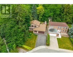 452 QUIGLEY ROAD, Hamilton, Ontario