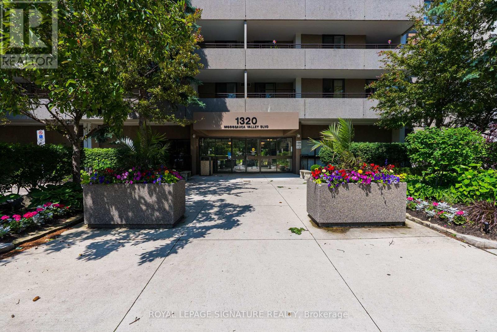 1016 - 1320 Mississauga Valley Boulevard, Mississauga, Ontario  L5A 3R6 - Photo 21 - W12237603