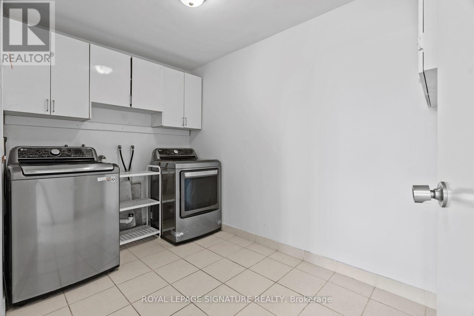 1016 - 1320 Mississauga Valley Boulevard, Mississauga, Ontario  L5A 3R6 - Photo 14 - W12237603