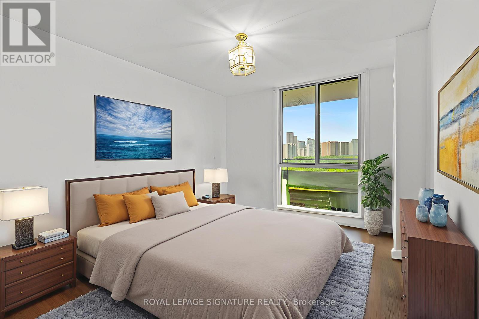 1016 - 1320 Mississauga Valley Boulevard, Mississauga, Ontario  L5A 3R6 - Photo 4 - W12237603