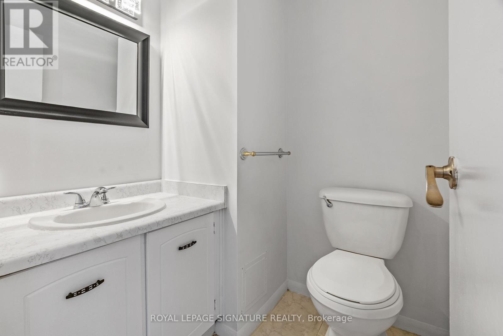 1016 - 1320 Mississauga Valley Boulevard, Mississauga, Ontario  L5A 3R6 - Photo 13 - W12237603