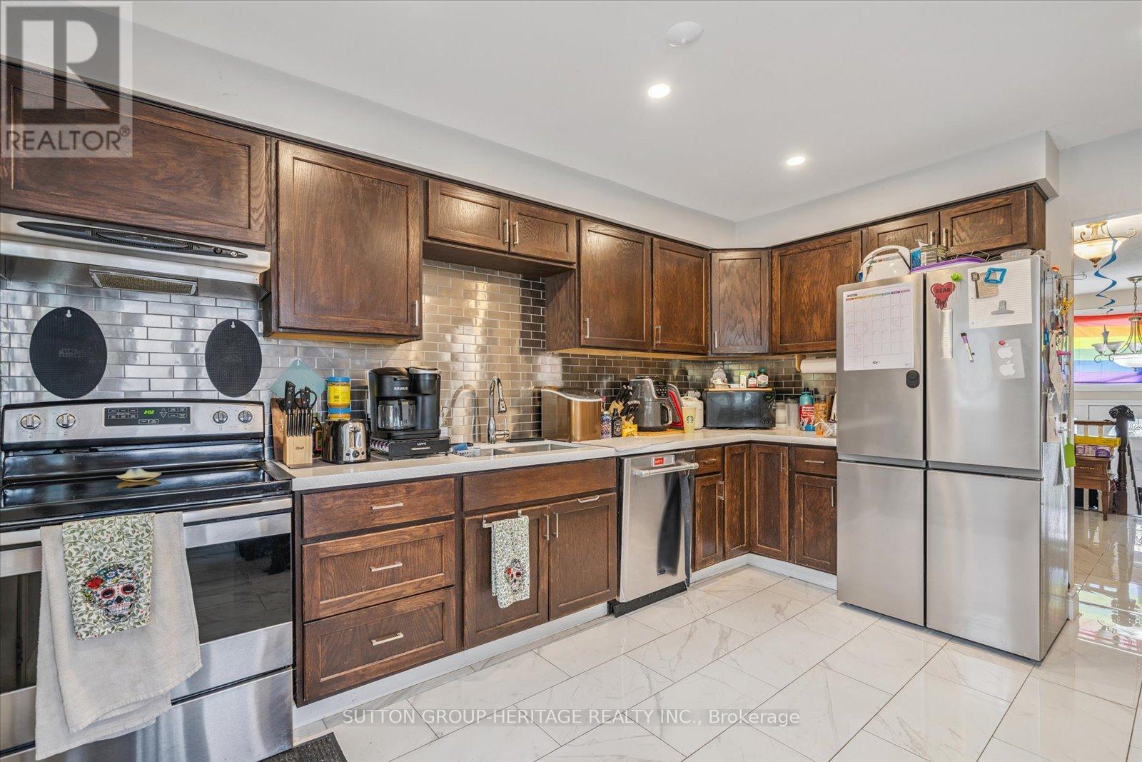 Property at 705 ANDERSON STREET image 3
