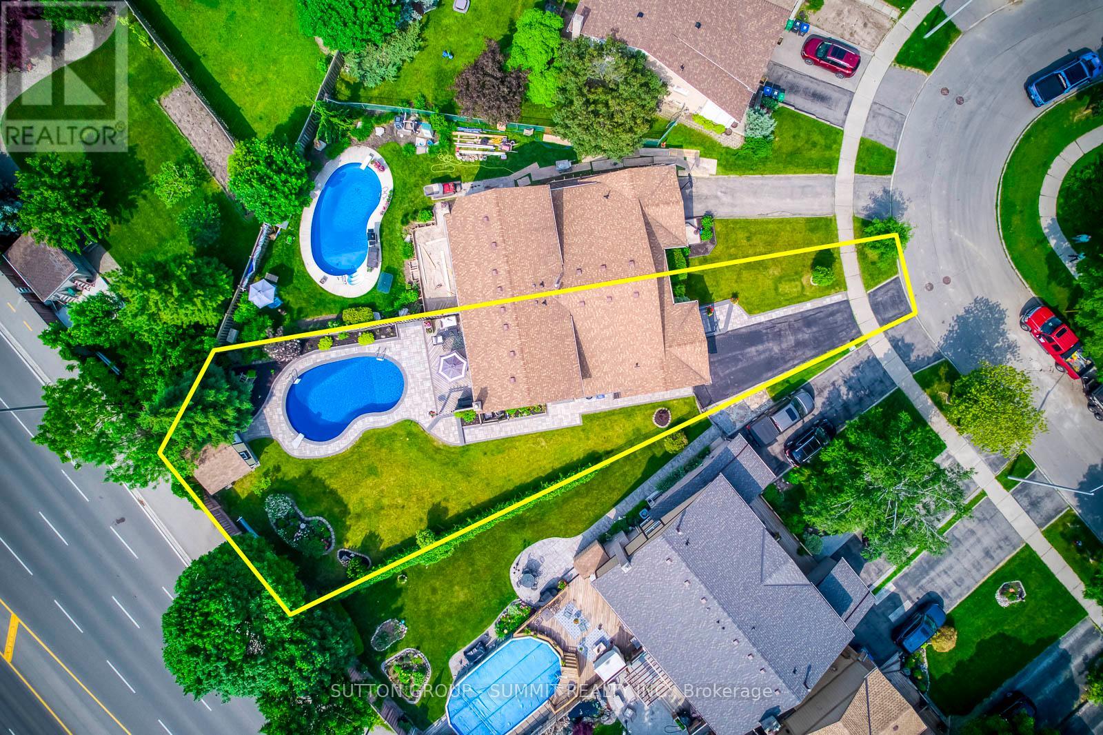 Property at 2840 BUCKLEPOST CRESCENT image 3