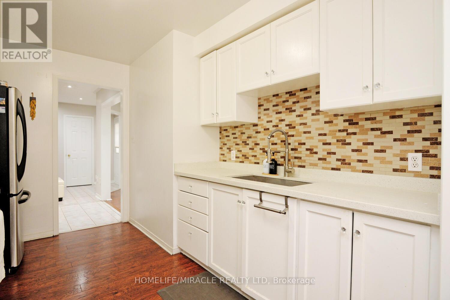 37 Prairie Rose Circle, Brampton, Ontario  L6R 1R6 - Photo 18 - W12237694