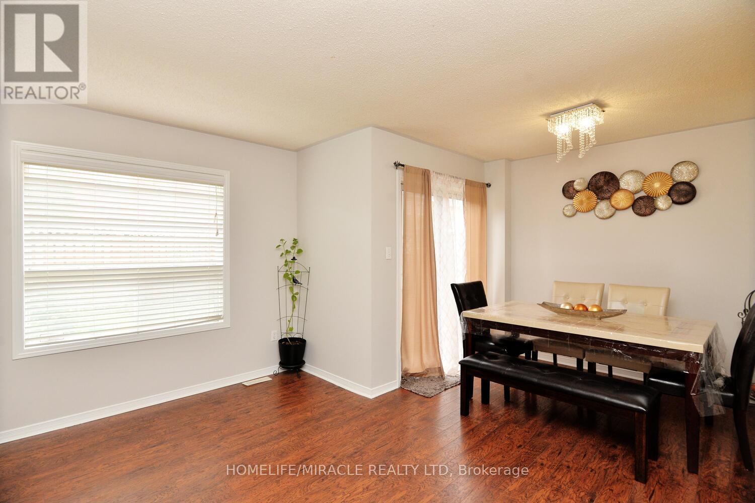 37 Prairie Rose Circle, Brampton, Ontario  L6R 1R6 - Photo 22 - W12237694