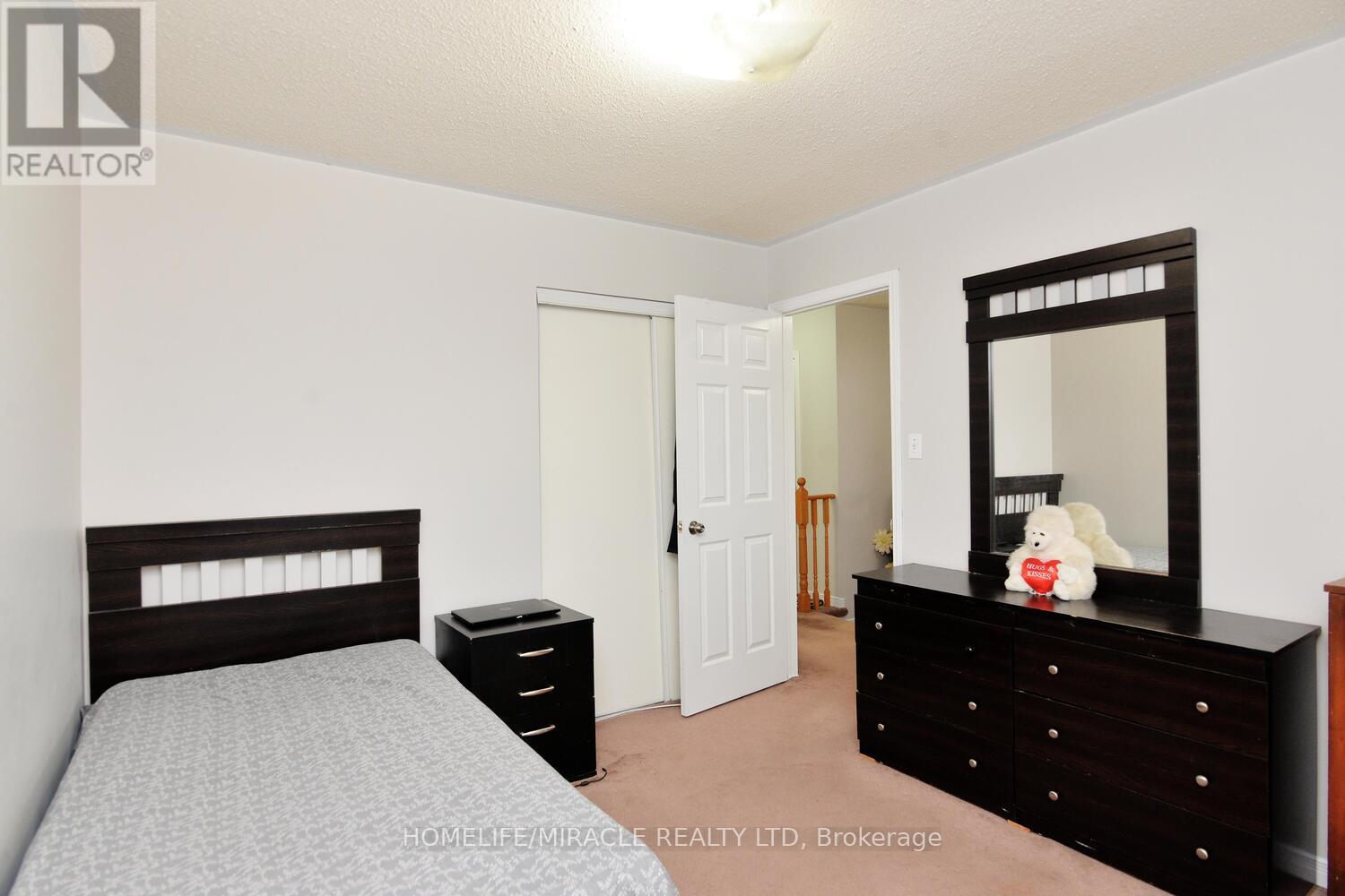 37 Prairie Rose Circle, Brampton, Ontario  L6R 1R6 - Photo 29 - W12237694