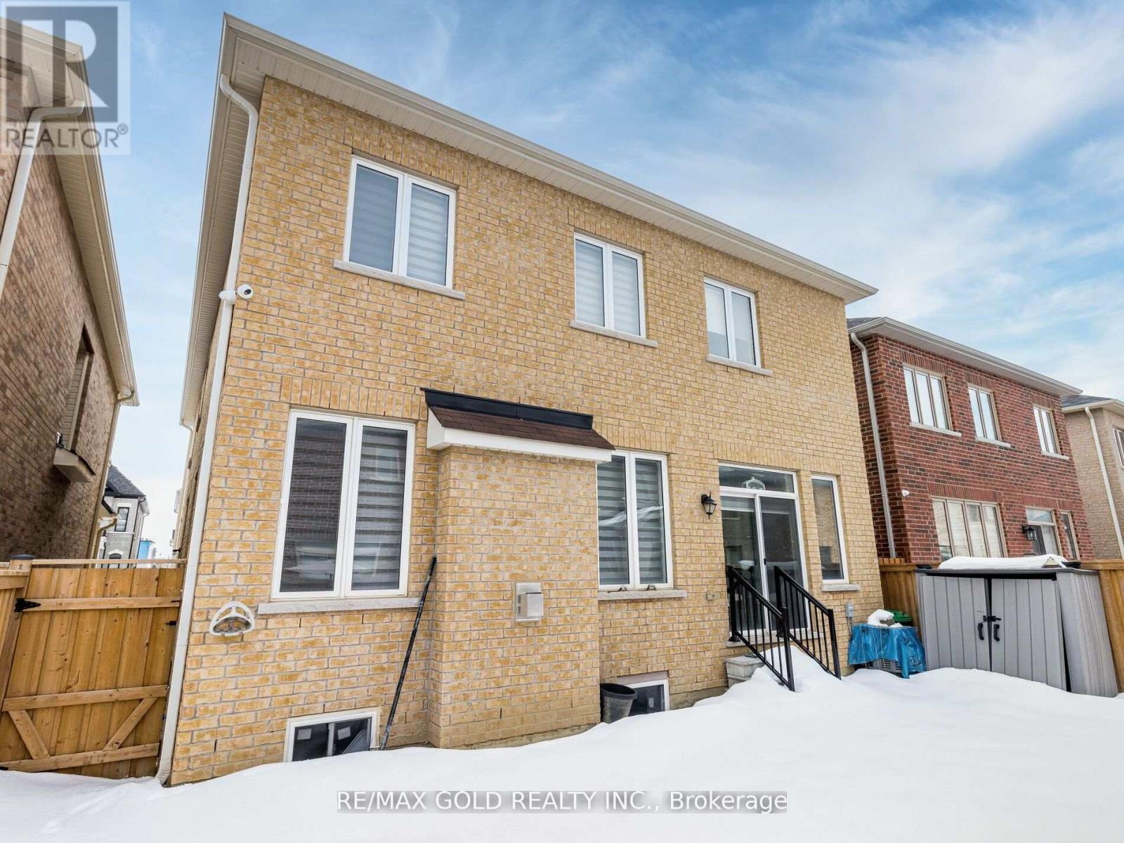 11 Clunburry Road, Brampton, Ontario  L7A 5B4 - Photo 36 - W12237713