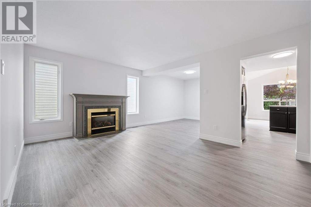Property at 130 SILURIAN Drive image 2