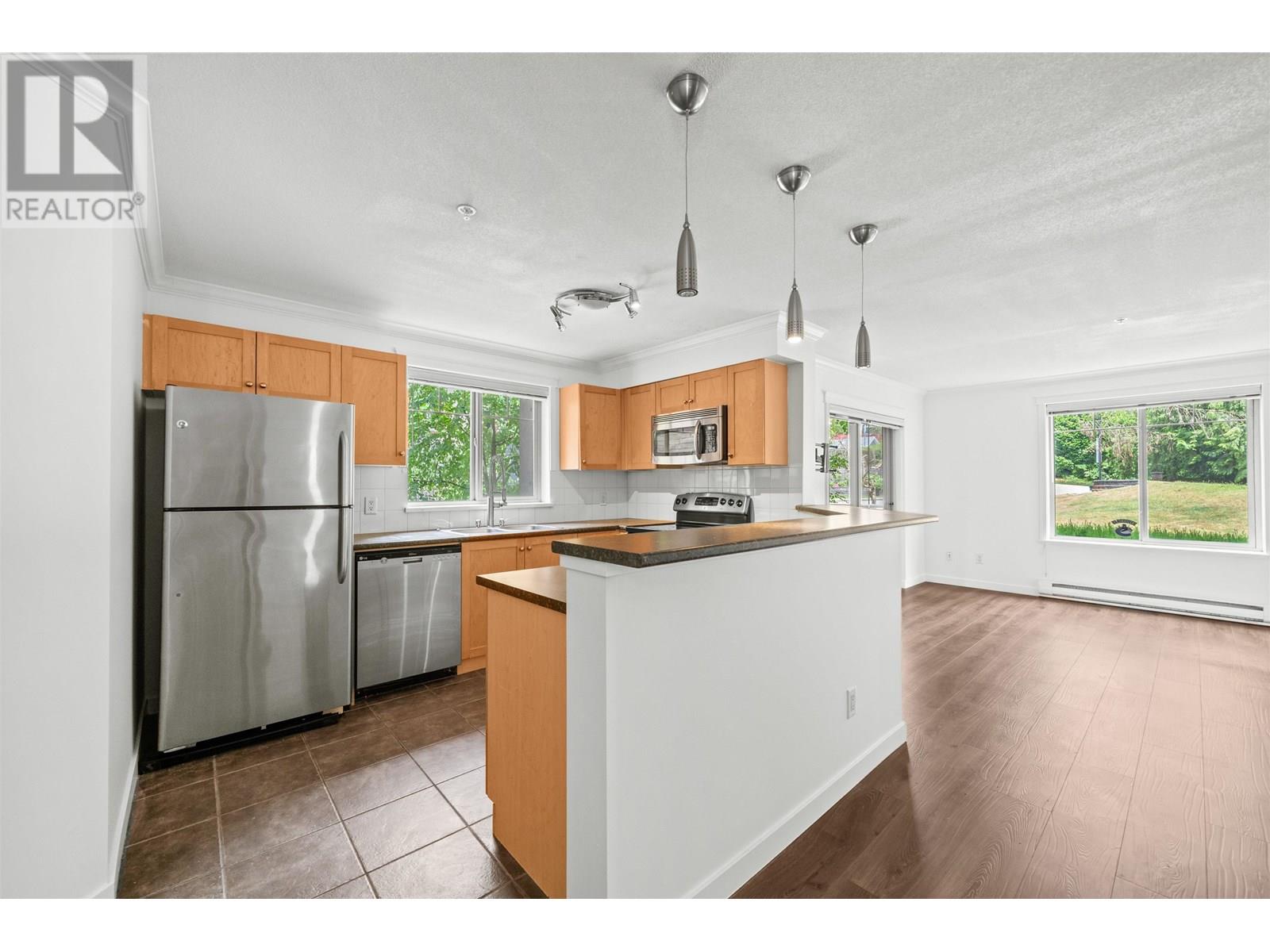 3204 240 SHERBROOKE STREET, new westminster, British Columbia V3L0A4