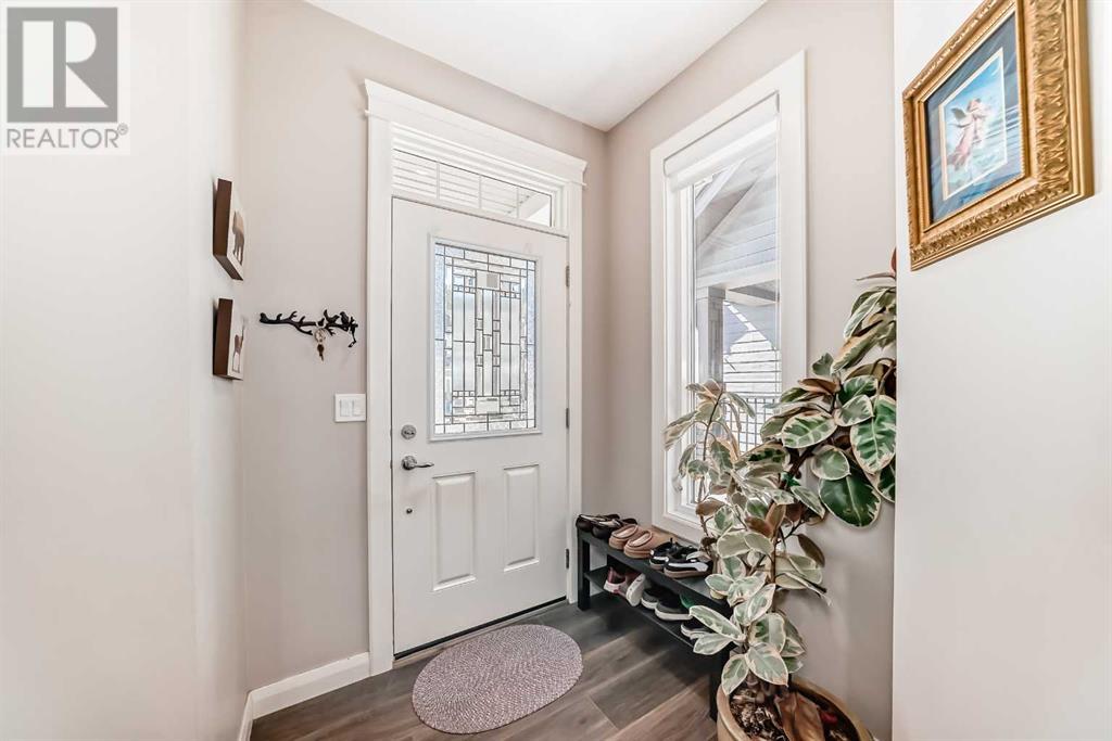 Property at 240 Riviera Way image 3