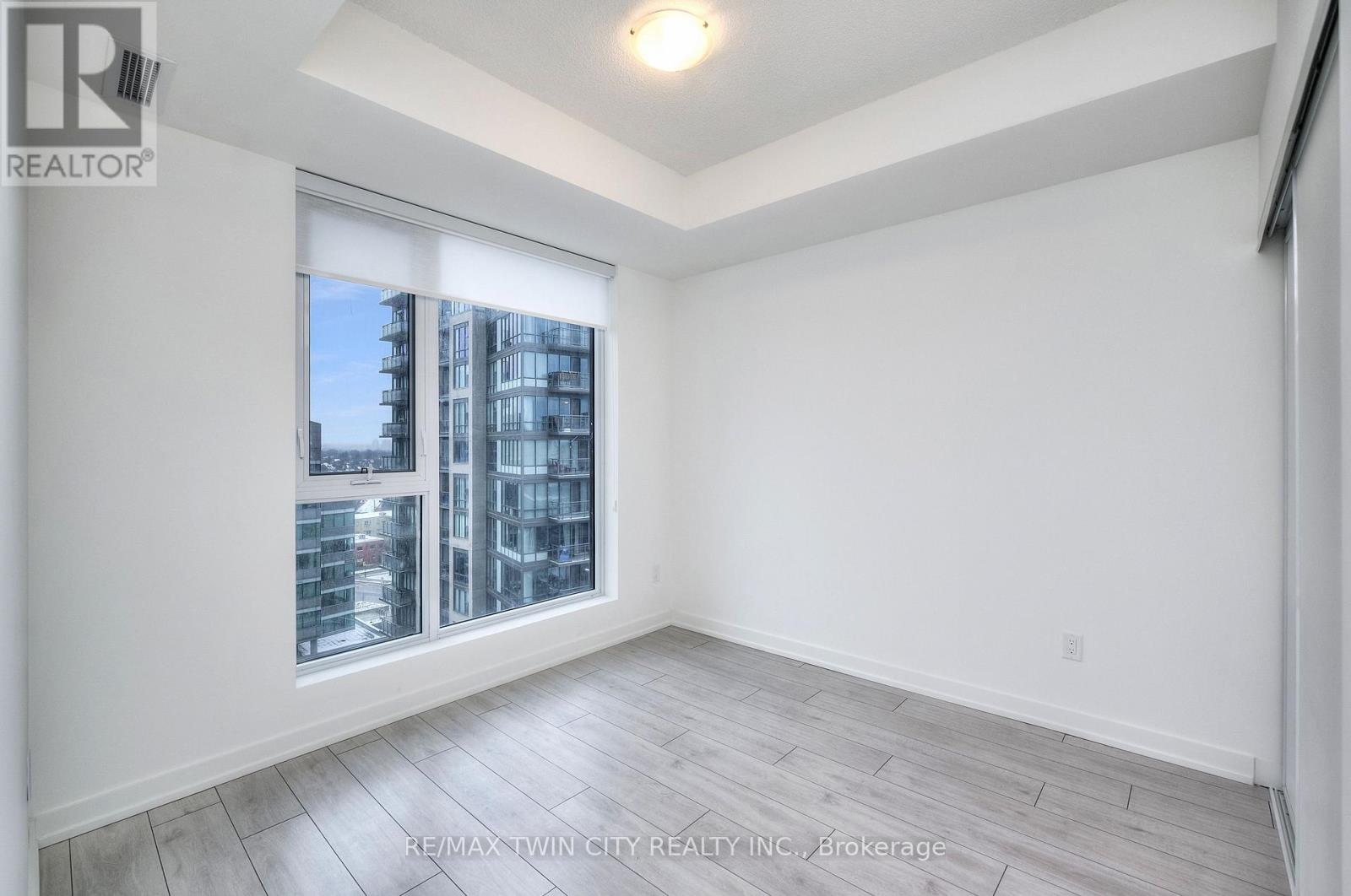 1201 - 55 Duke Street W, Kitchener, Ontario  N2P 0B9 - Photo 16 - X12237732