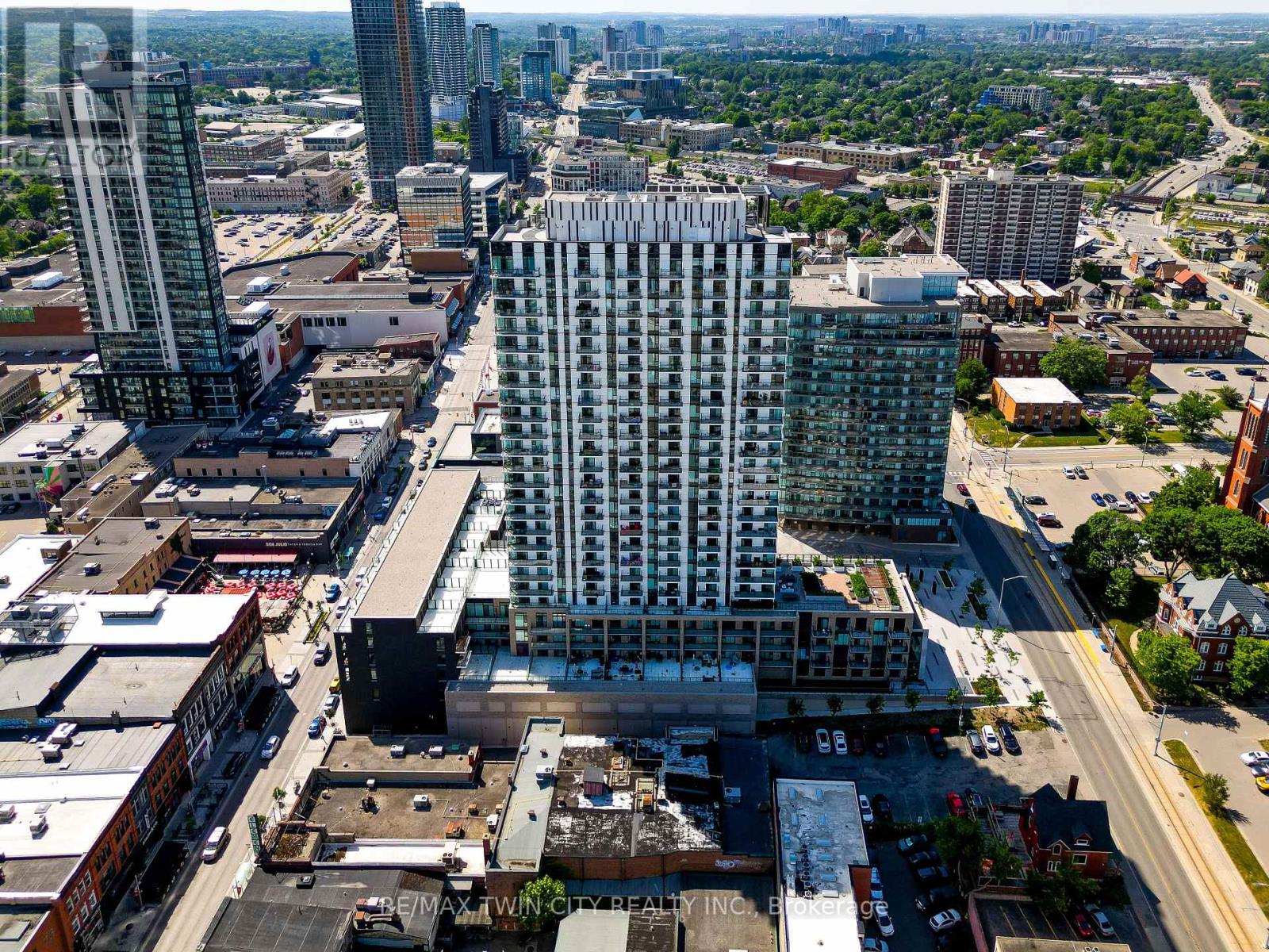 1201 - 55 Duke Street W, Kitchener, Ontario  N2P 0B9 - Photo 37 - X12237732