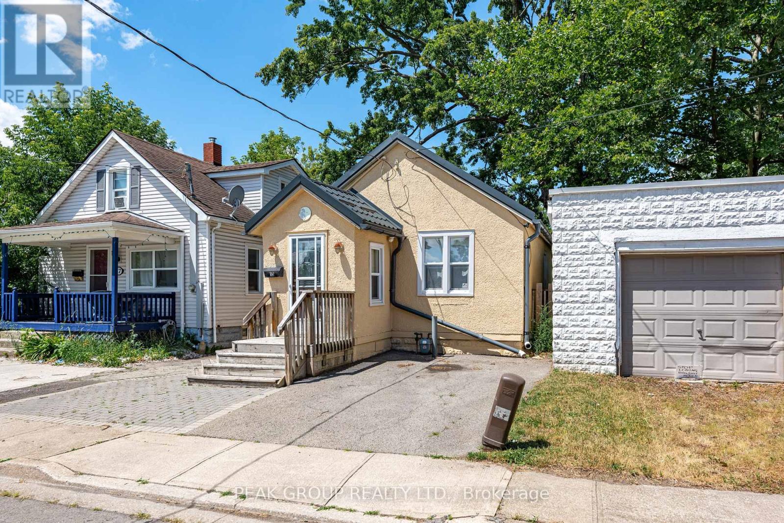 Property at 15 KENT STREET image 3