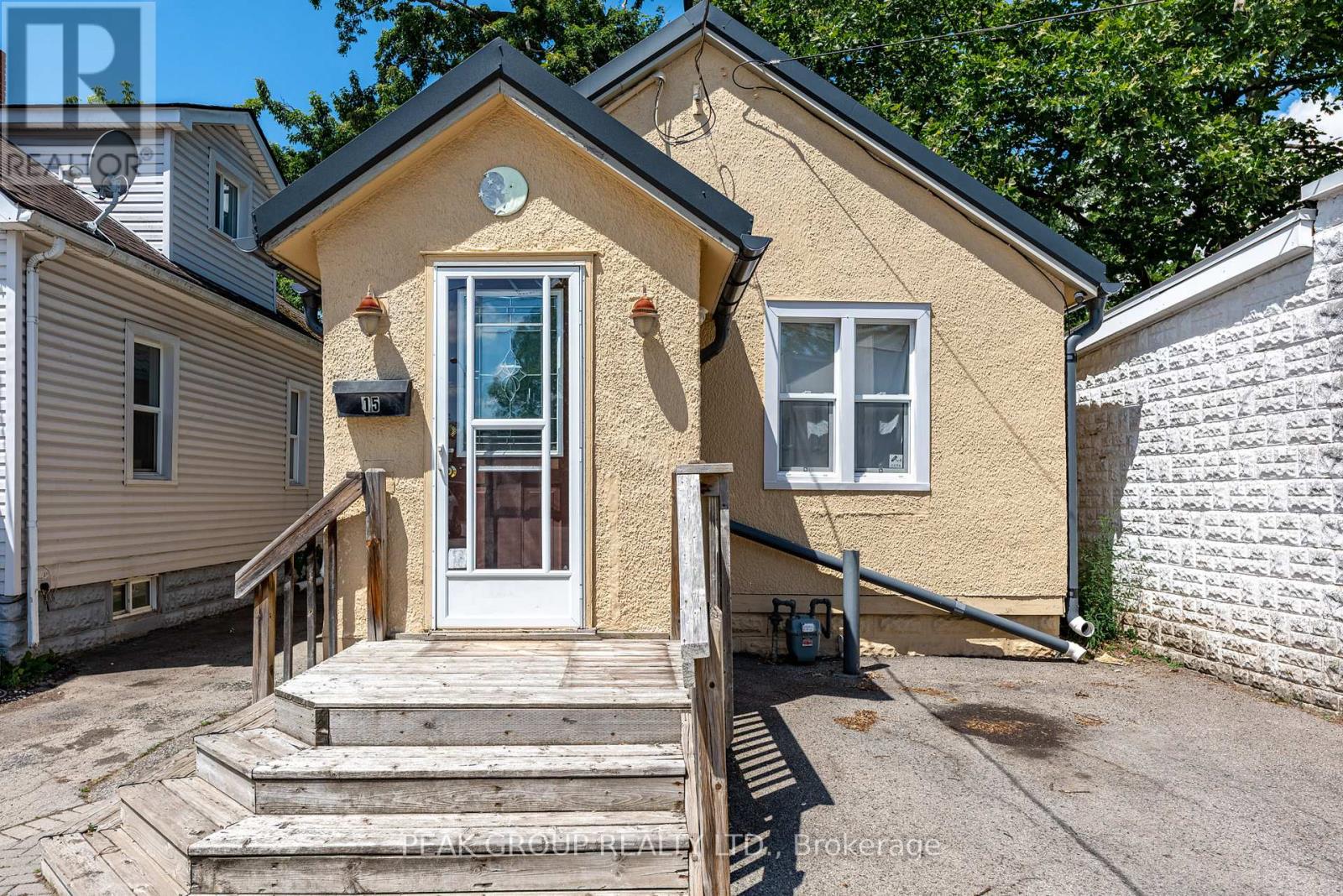 Property at 15 KENT STREET image 4