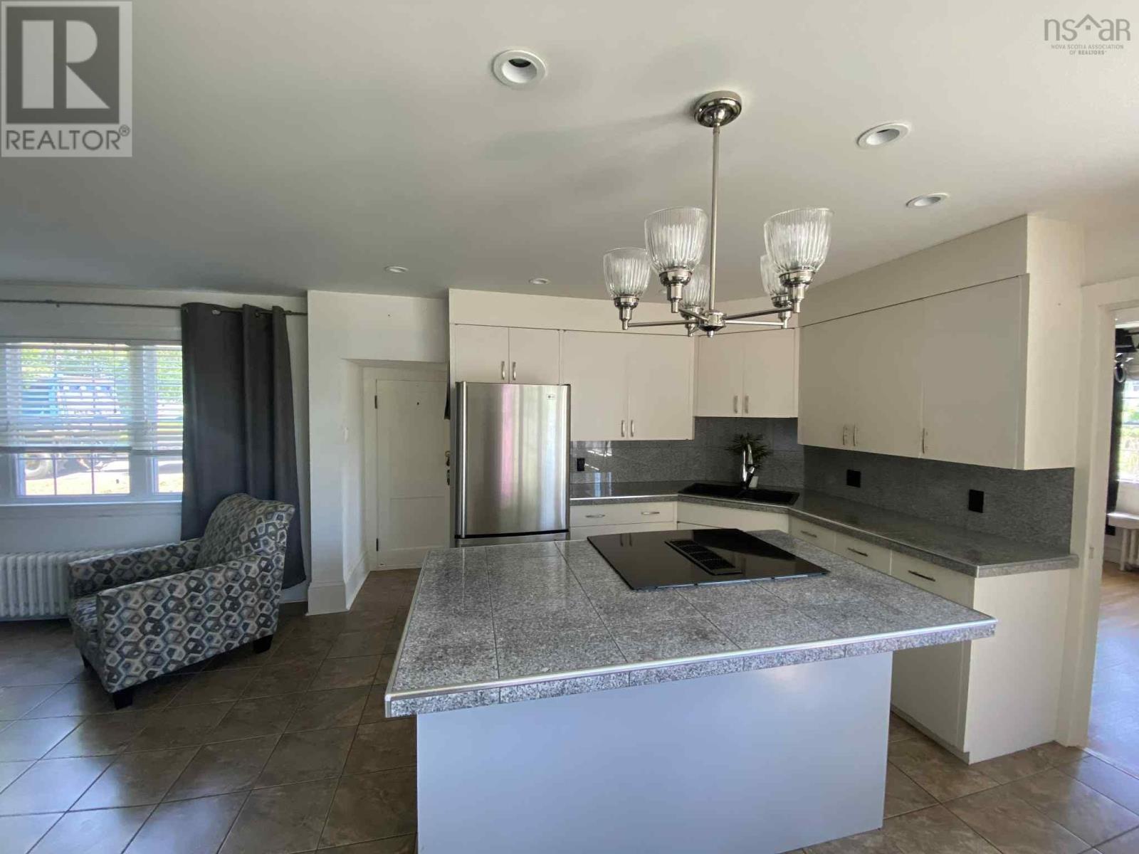 601 George Street, New Waterford, Nova Scotia  B1H 4E4 - Photo 12 - 202515350