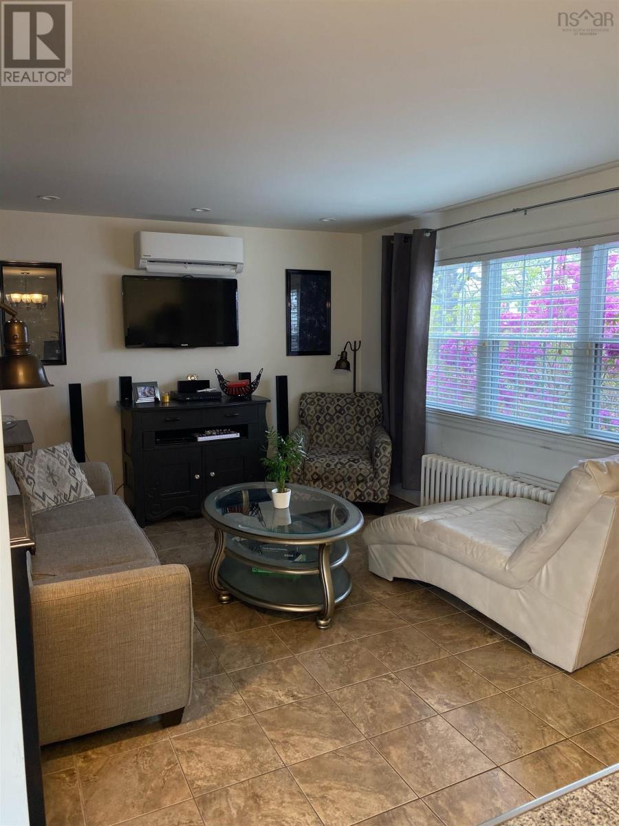 601 George Street, New Waterford, Nova Scotia  B1H 4E4 - Photo 18 - 202515350