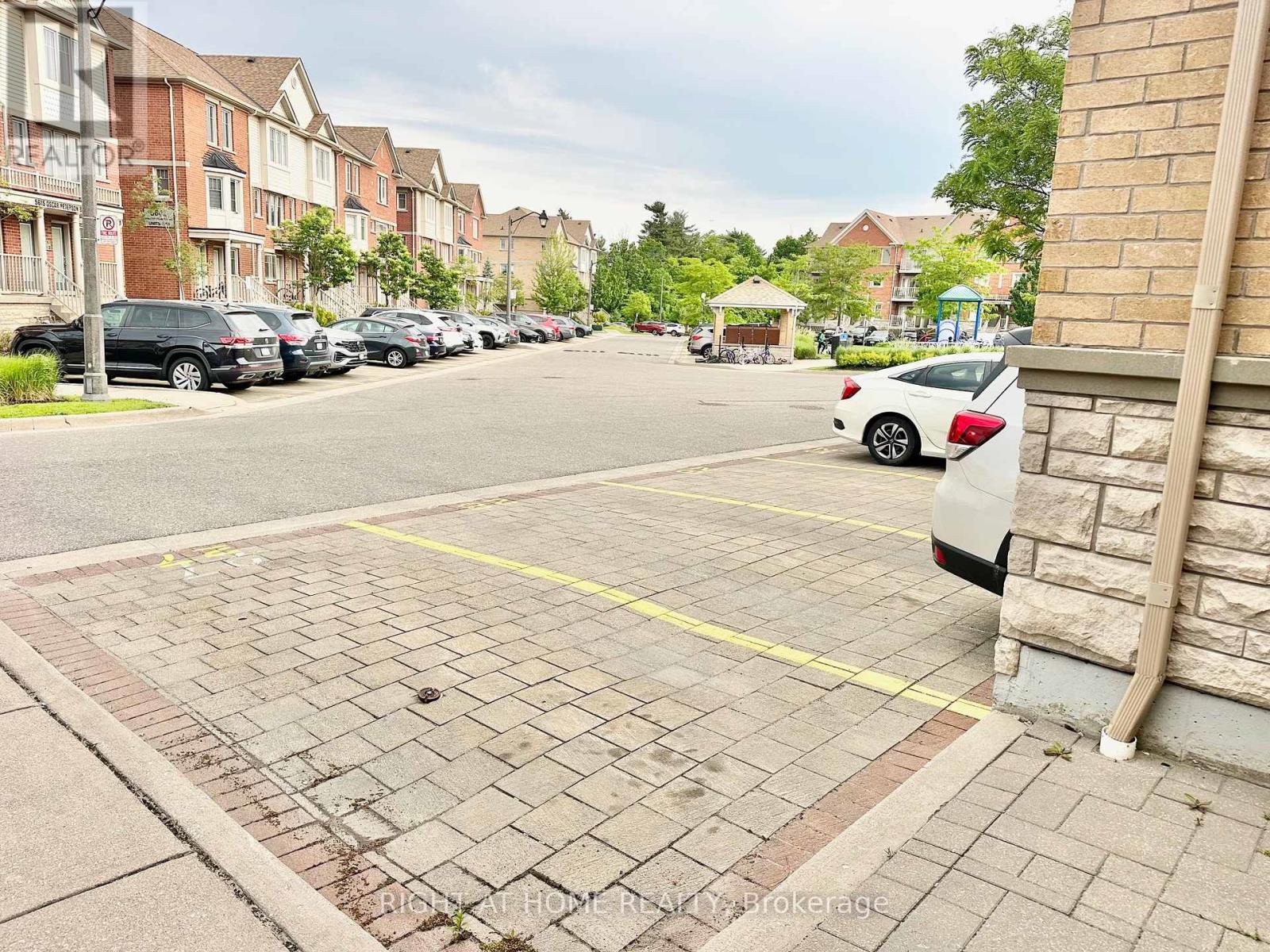 9 - 3070 Thomas Street, Mississauga, Ontario  L5M 0T2 - Photo 33 - W12237769