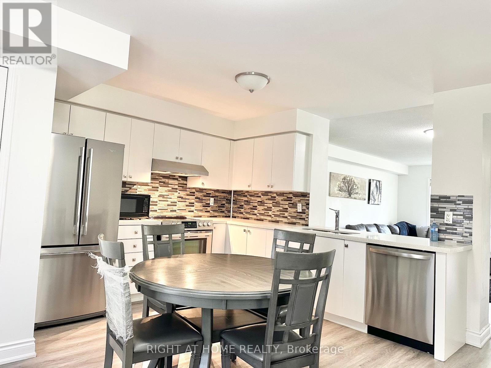 9 - 3070 Thomas Street, Mississauga, Ontario  L5M 0T2 - Photo 9 - W12237769