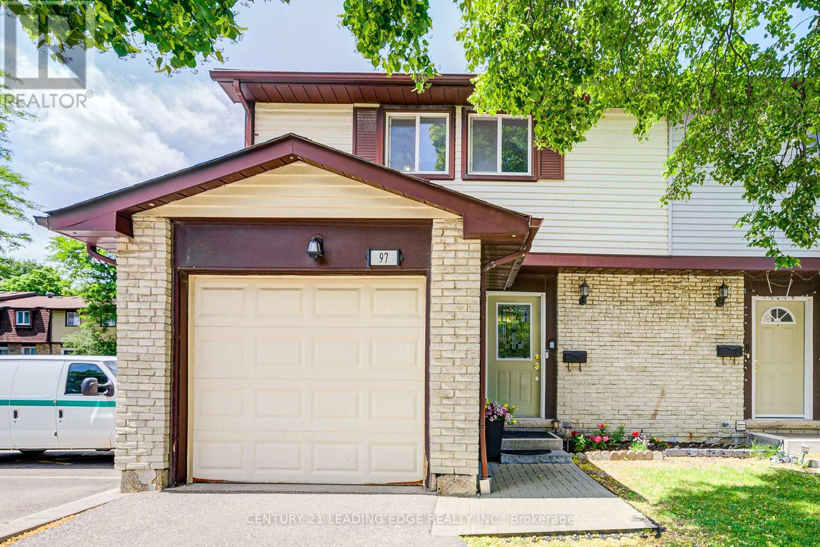 Property at 97 - 45 HANSEN ROAD image 1