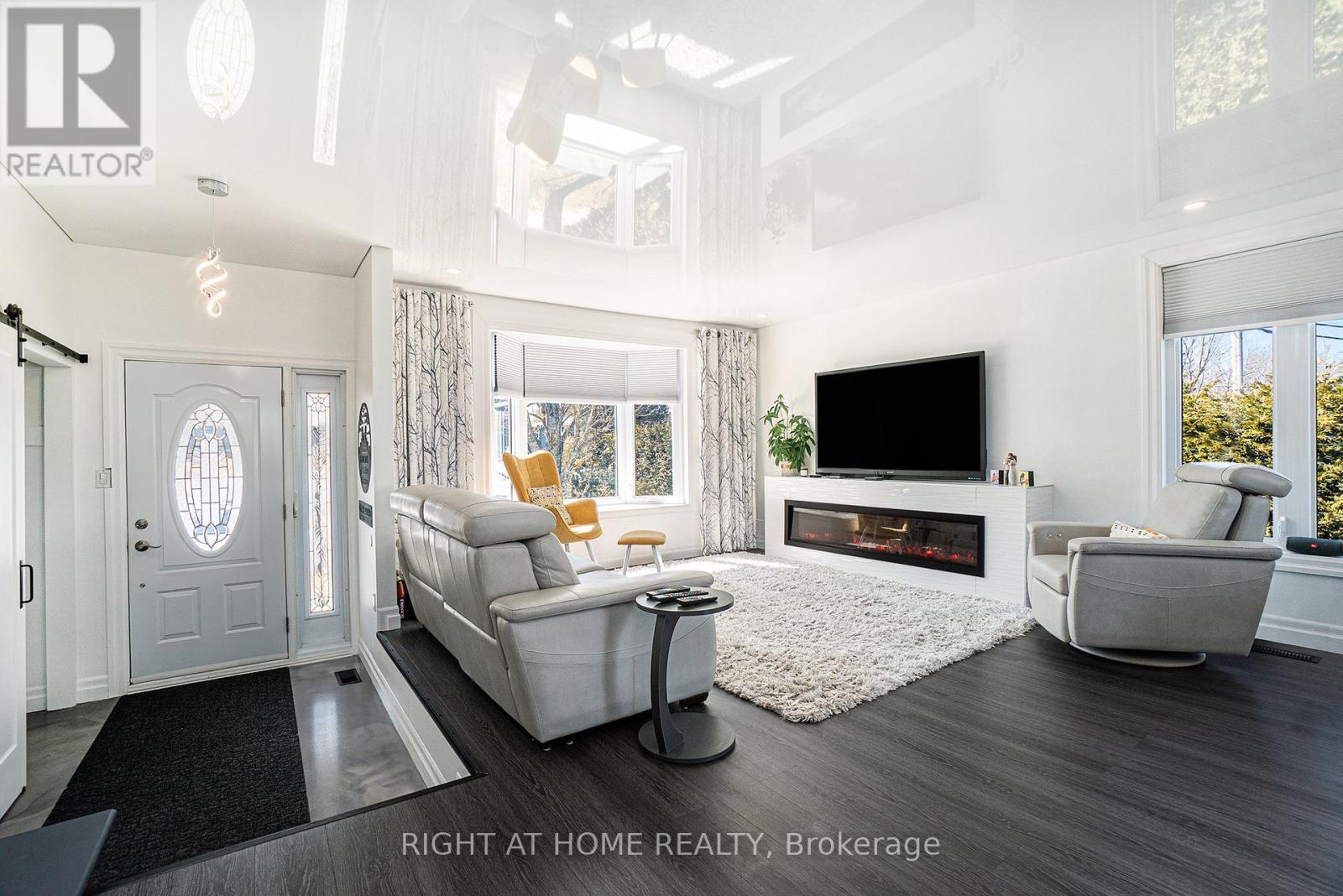 Property at 3669 PRINCIPALE STREET image 4