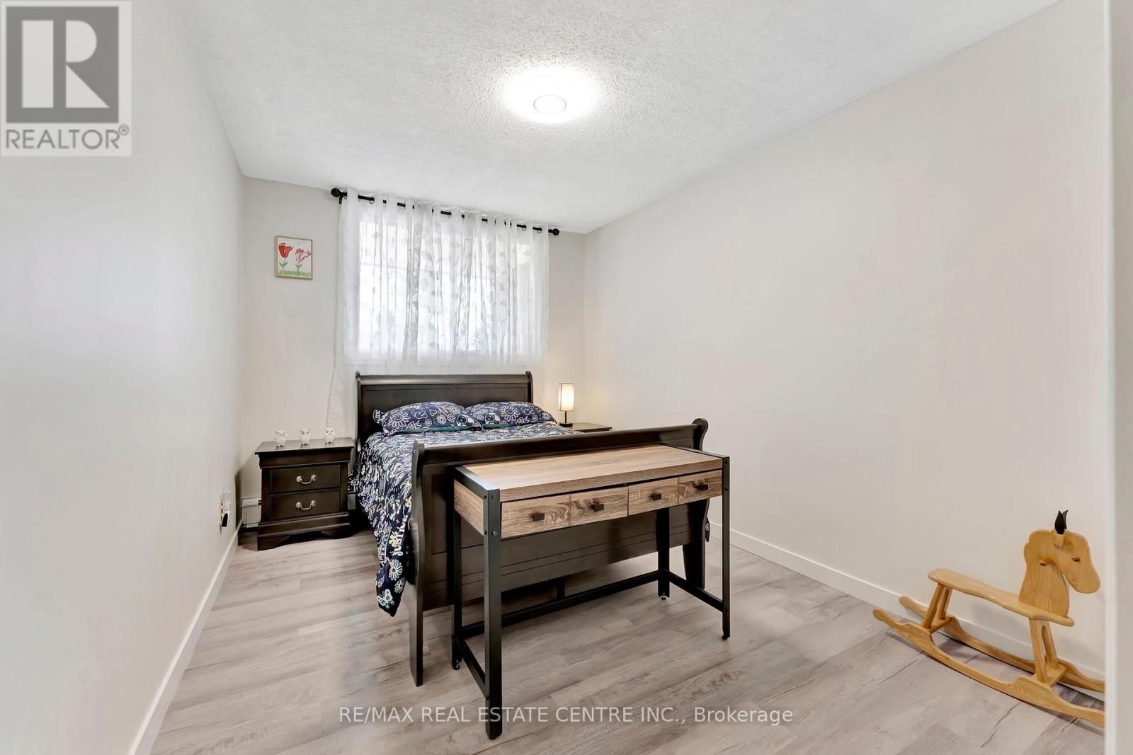 944 Caladonia View, Cambridge, Ontario  N3H 1A5 - Photo 22 - X12237819