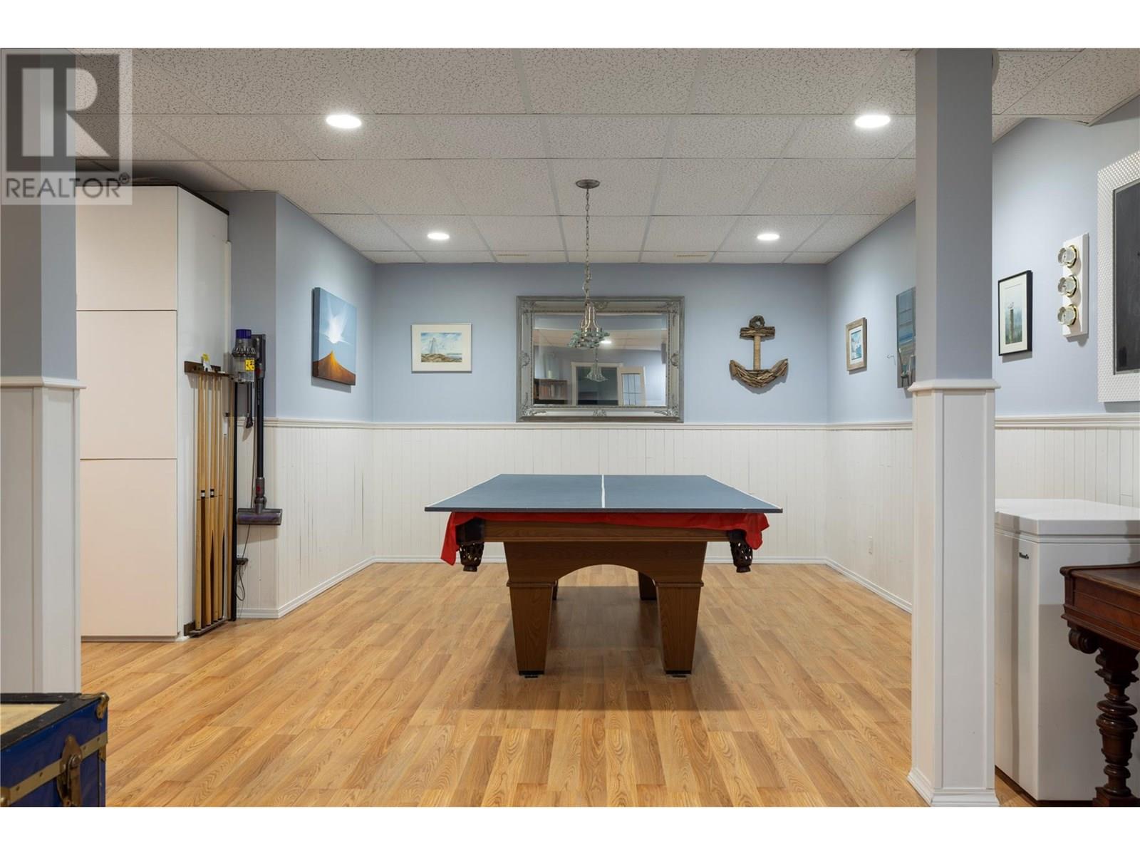 Property at 8875 Braeburn Drive image 2