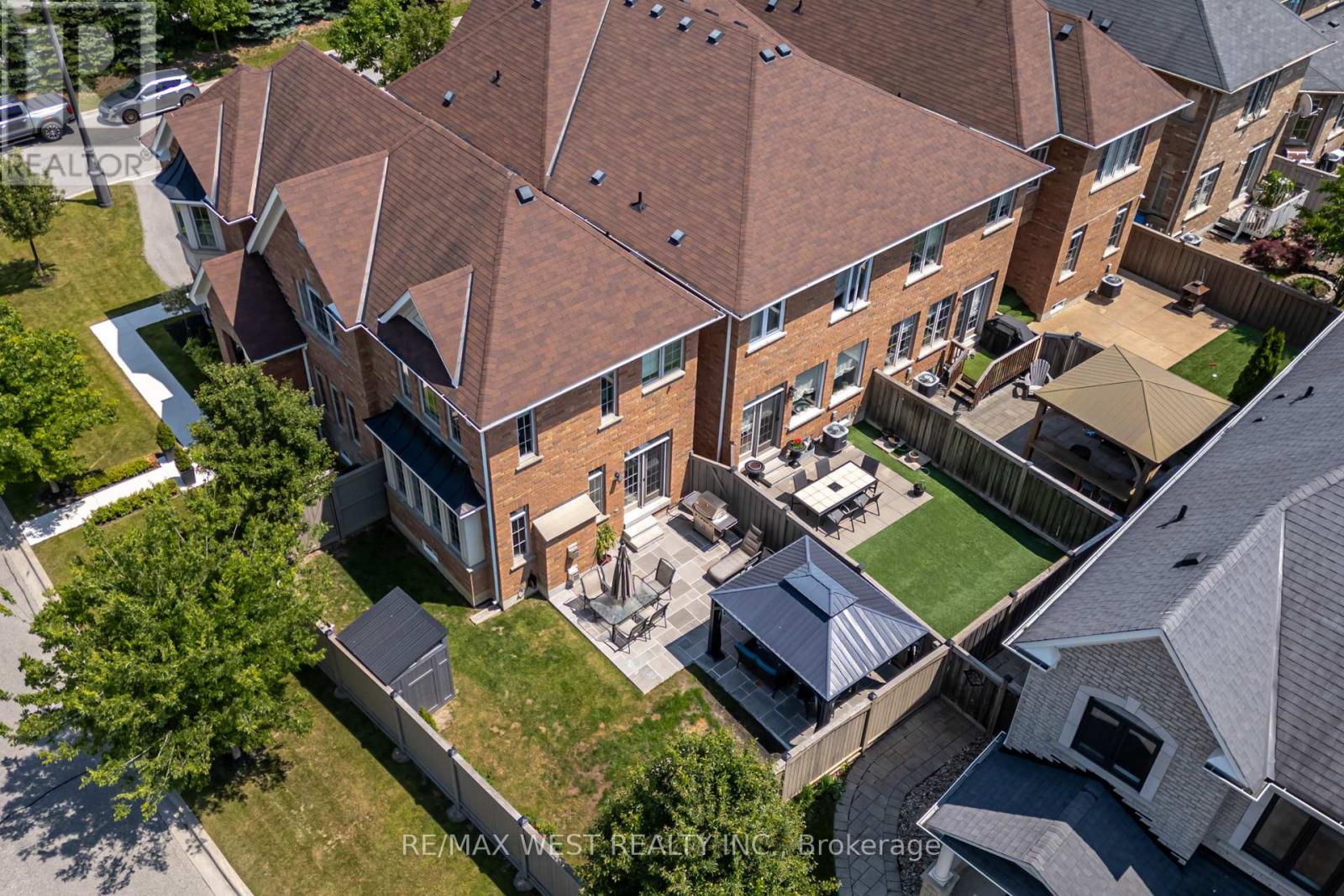Property at 177 WARDLAW PLACE image 4