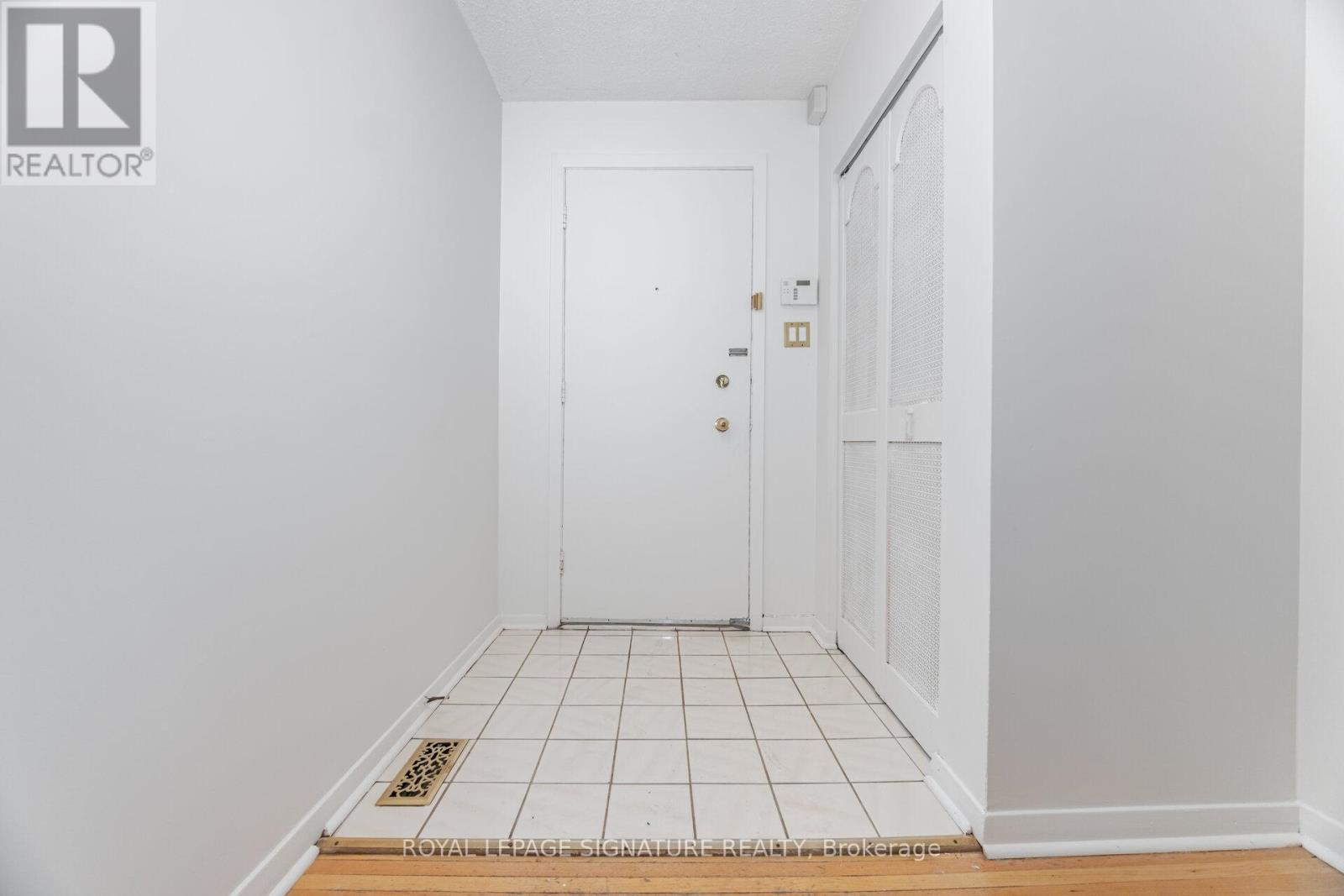 Property at 70 REGATTA CRESCENT image 5