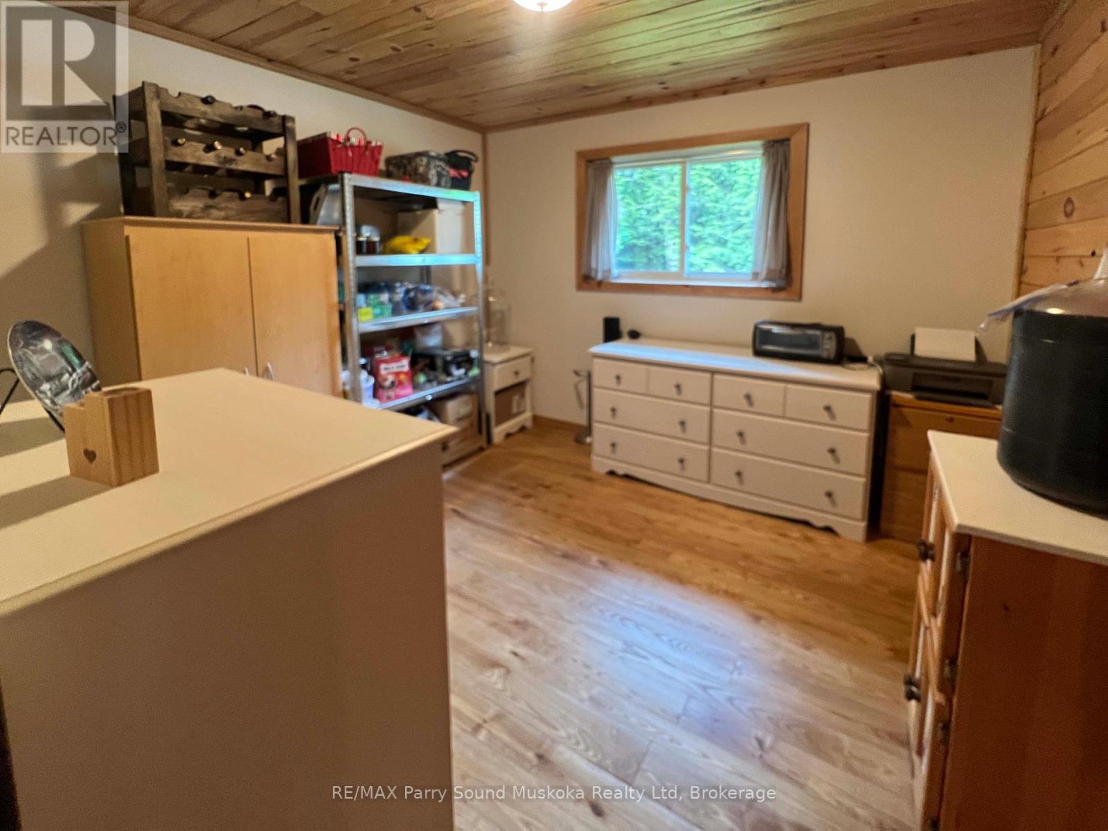 994 Toad Lake, Parry Sound Remote Area, Ontario  P0H 1S0 - Photo 18 - X12226547