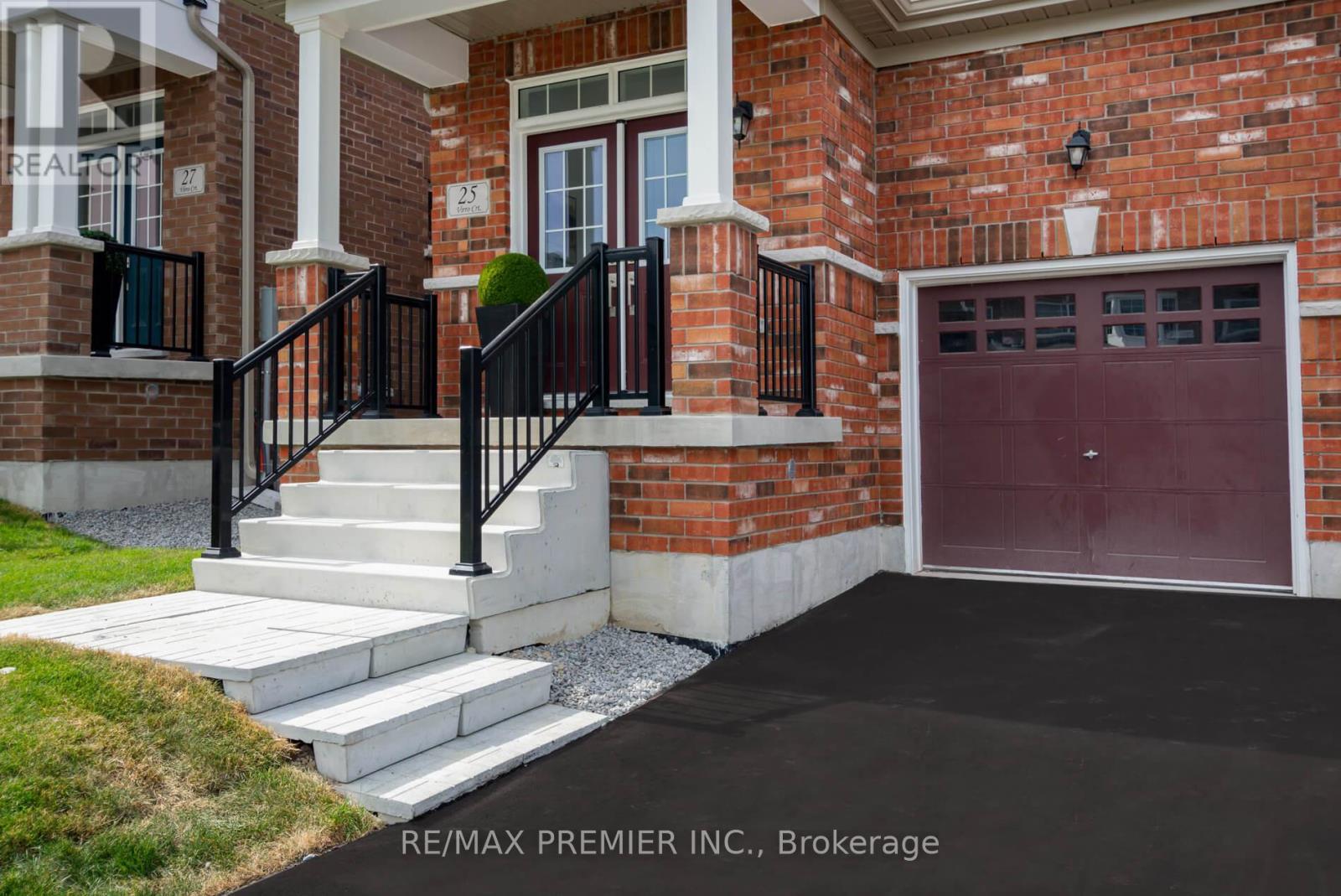 Property at 25 VIRRO COURT image 3