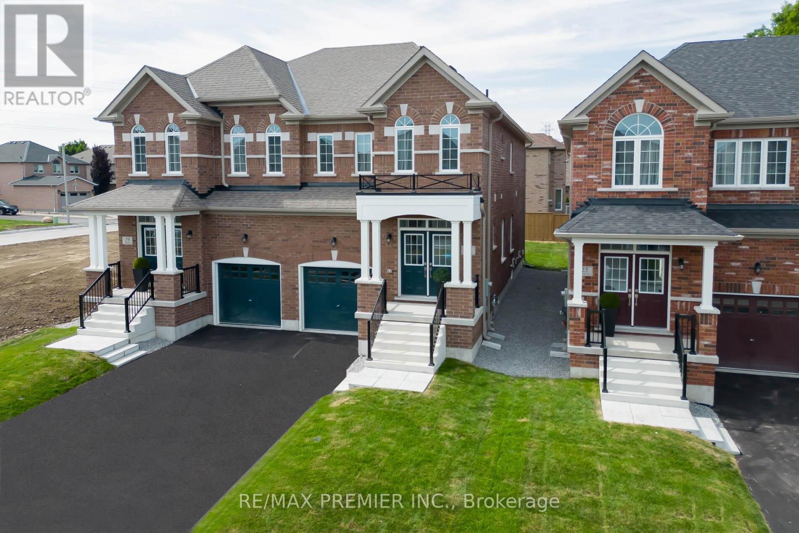 Property at 27 VIRRO COURT image 1