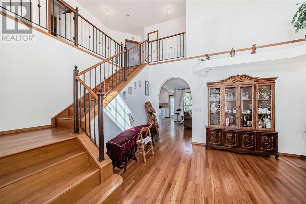 Property at 142 Harvest Creek Close NE image 5